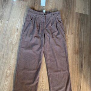 Halara Pleated Cocoa Brown Mid Rise Straight Leg Corduroy Pants NWT XS